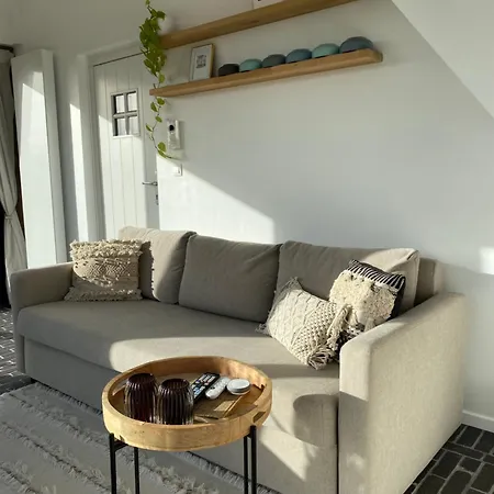 The Conservatory A Cosy Little Home- Between Gent Antwerpen Brussel & Brugge * Lokeren